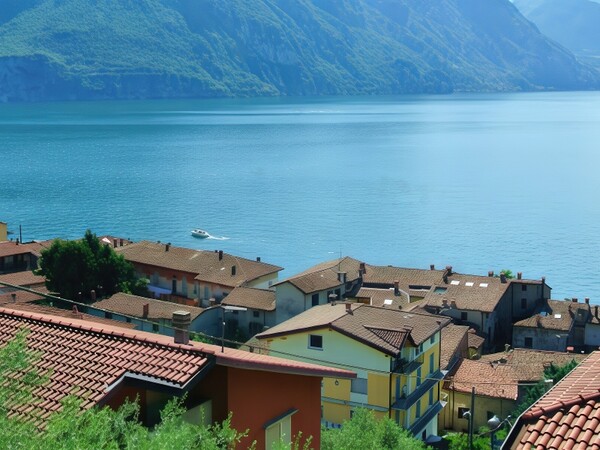 Immagine Riva di Solto